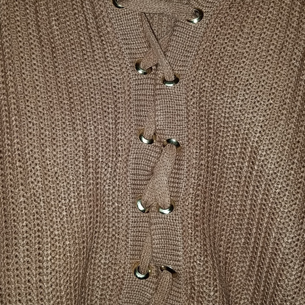 Sweater - Picture 2 of 3
